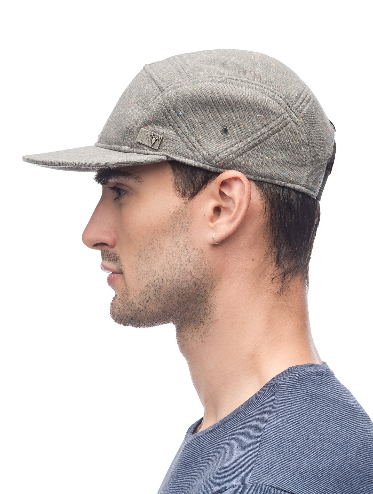 Unisex camp hat with metal plate branding on crown side in H. Charcoal